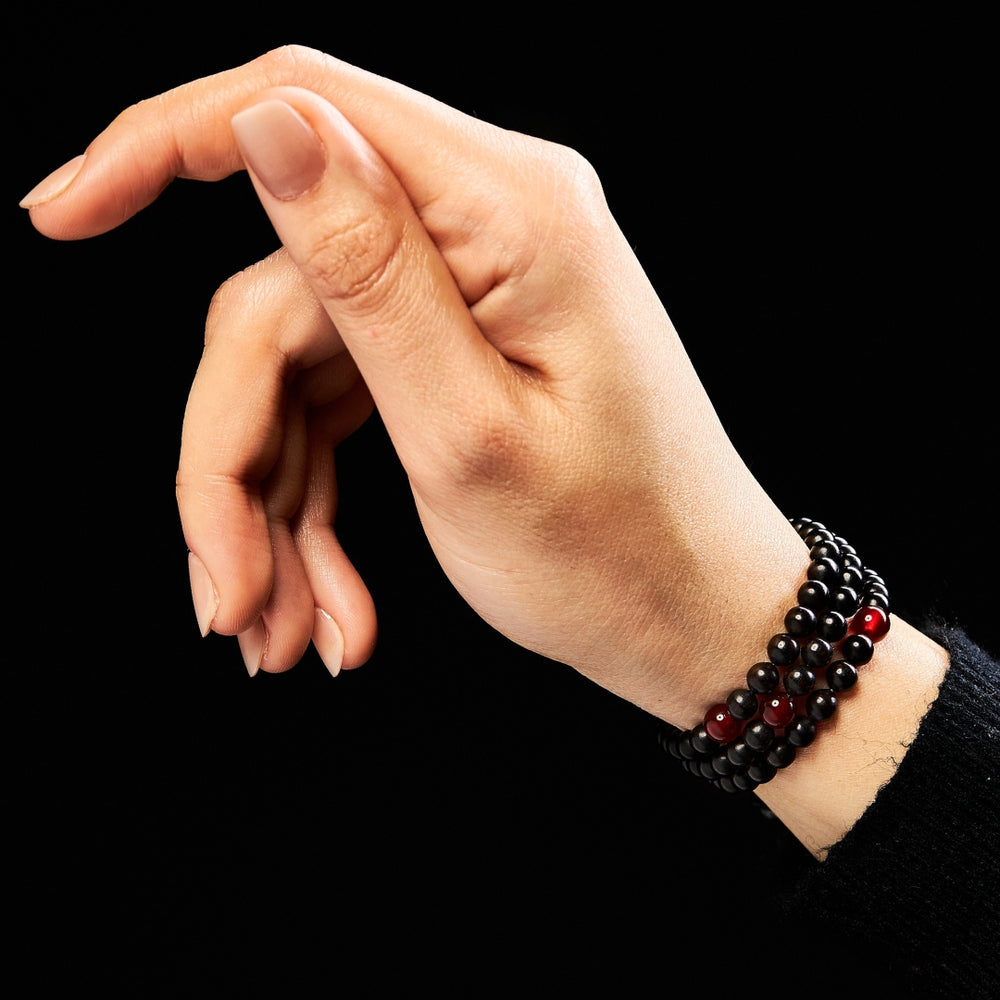 The Traveller Misbaha Bracelet: Aqeeq and Ebony - 99 Beads, 5.5mm